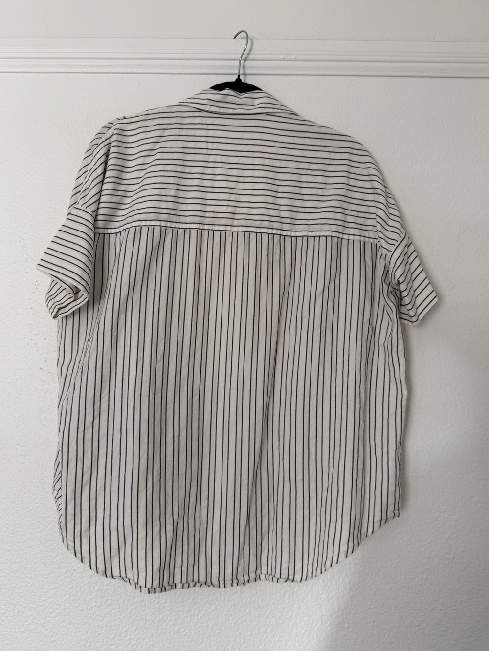 Madewell White Pinstriped Courier Box Striped Short-Sleeve Button-Down Shirt - Picture 4 of 5